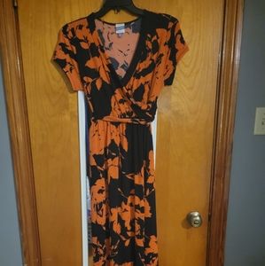 Meri Skye wrap maxi dress size 1x